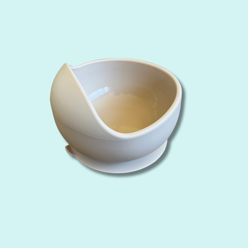 Silicone baby suction bowl in neutral beige with angled sides for easy scooping – Babyroos first feeding bowl for self-feeding and puree meals